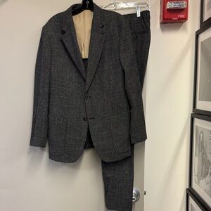 Banana Republic Dark Charcoal Gray Two-Piece Wool Blend Suit